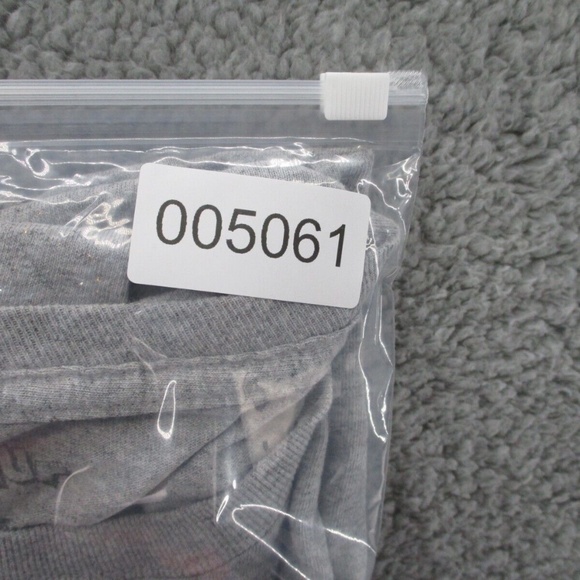 Arthur Animated Series Finale Shirt Adult Large Gray Binky Francine D.W. - Picture 9 of 10